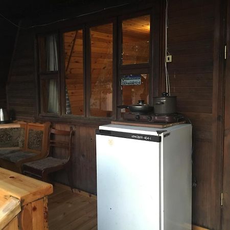 Hotel Номера В Деревянных Домиках Fontanka Exterior foto