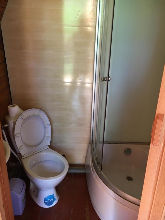 Hotel Номера В Деревянных Домиках Fontanka Exterior foto